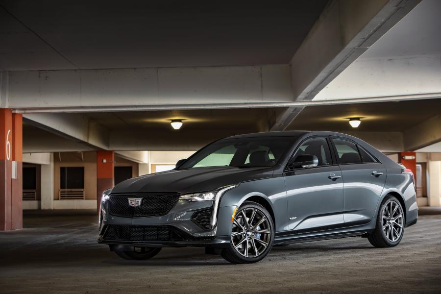  Cadillac CT4-V 2019 года  (фото 13 из 32)